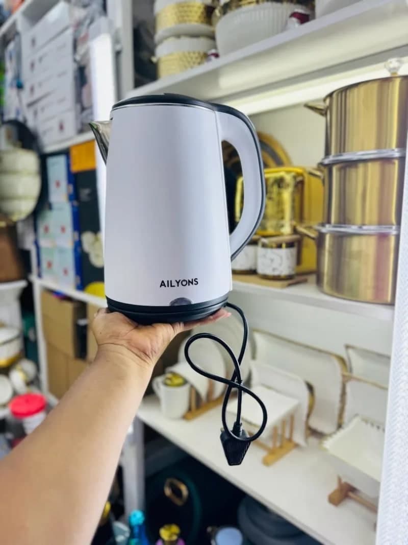 Ailyons electric kettle - heater